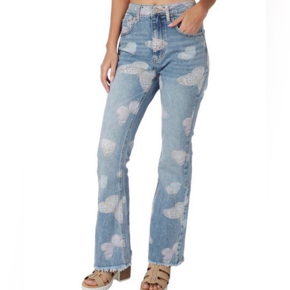 TINSELTOWN Hi-rise Flare Jeans w/ Butterflies ~ NWT